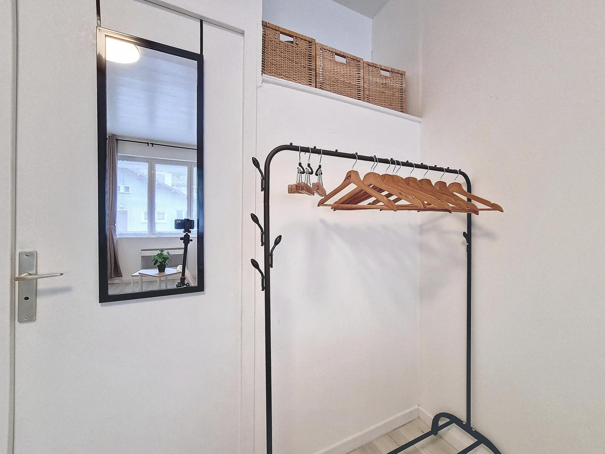 Budget Studio Proche Lac 세브리에 외부 사진
